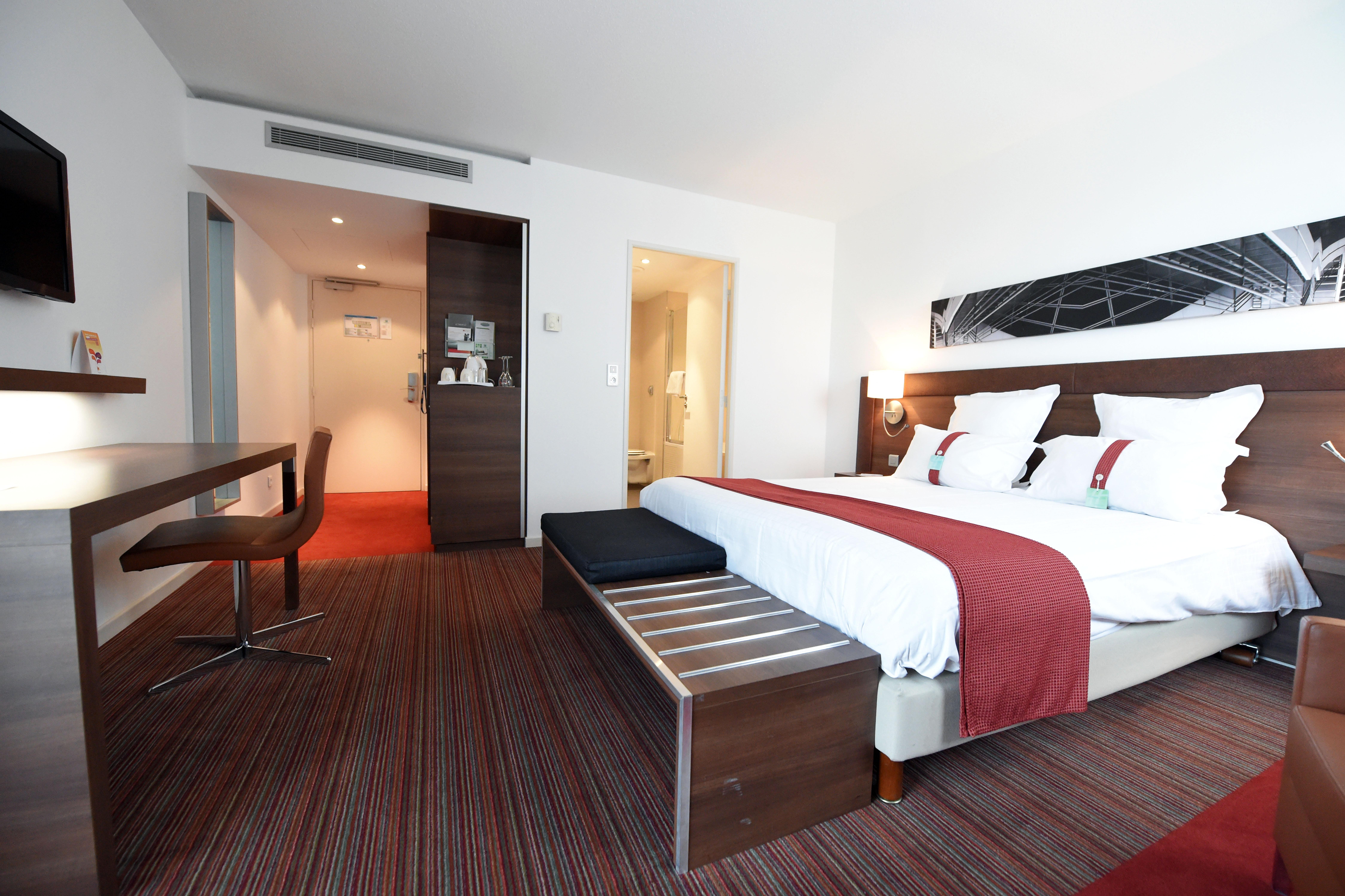 Holiday Inn Mulhouse By Ihg Εξωτερικό φωτογραφία