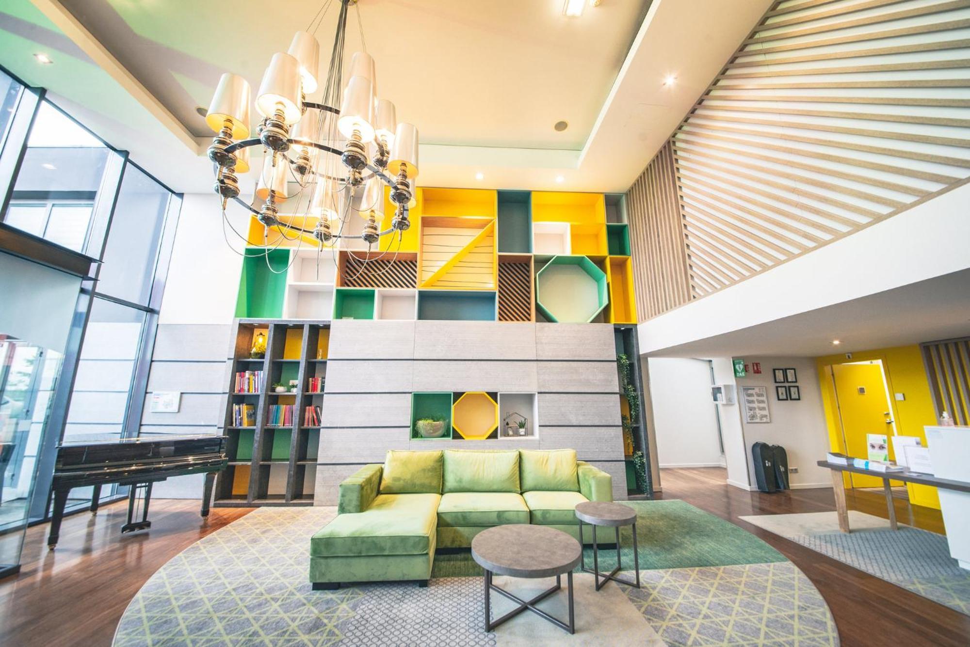 Holiday Inn Mulhouse By Ihg Εξωτερικό φωτογραφία